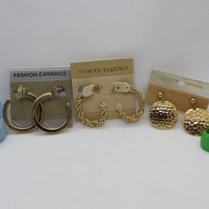 Set of 5 pairs of new Costume earrings